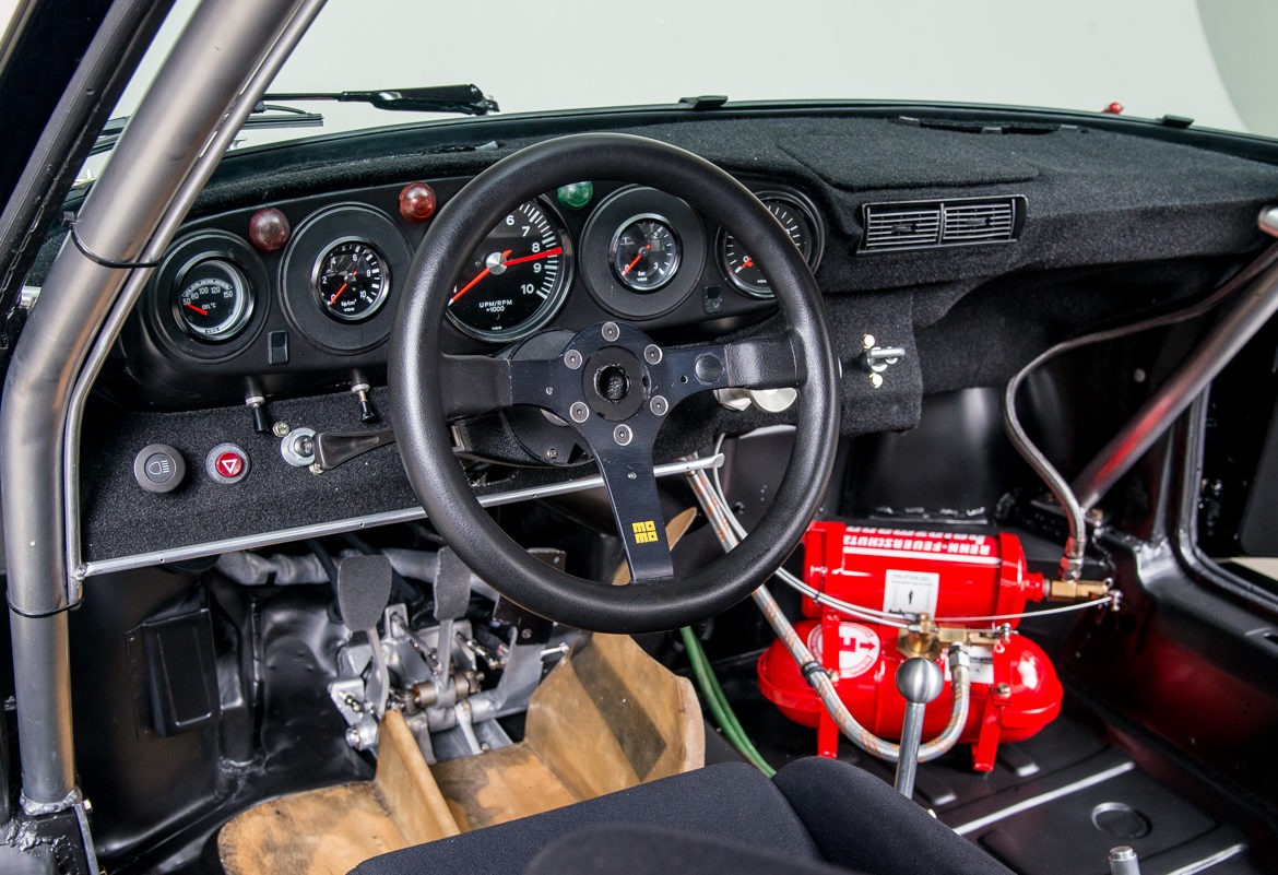 Porsche 935 interior